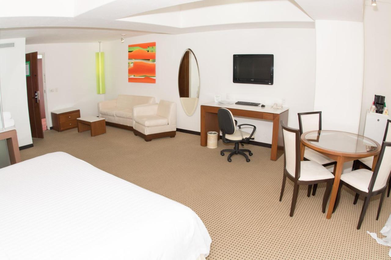 Hotel & Suites Bel Air Business Саламанка Екстериор снимка