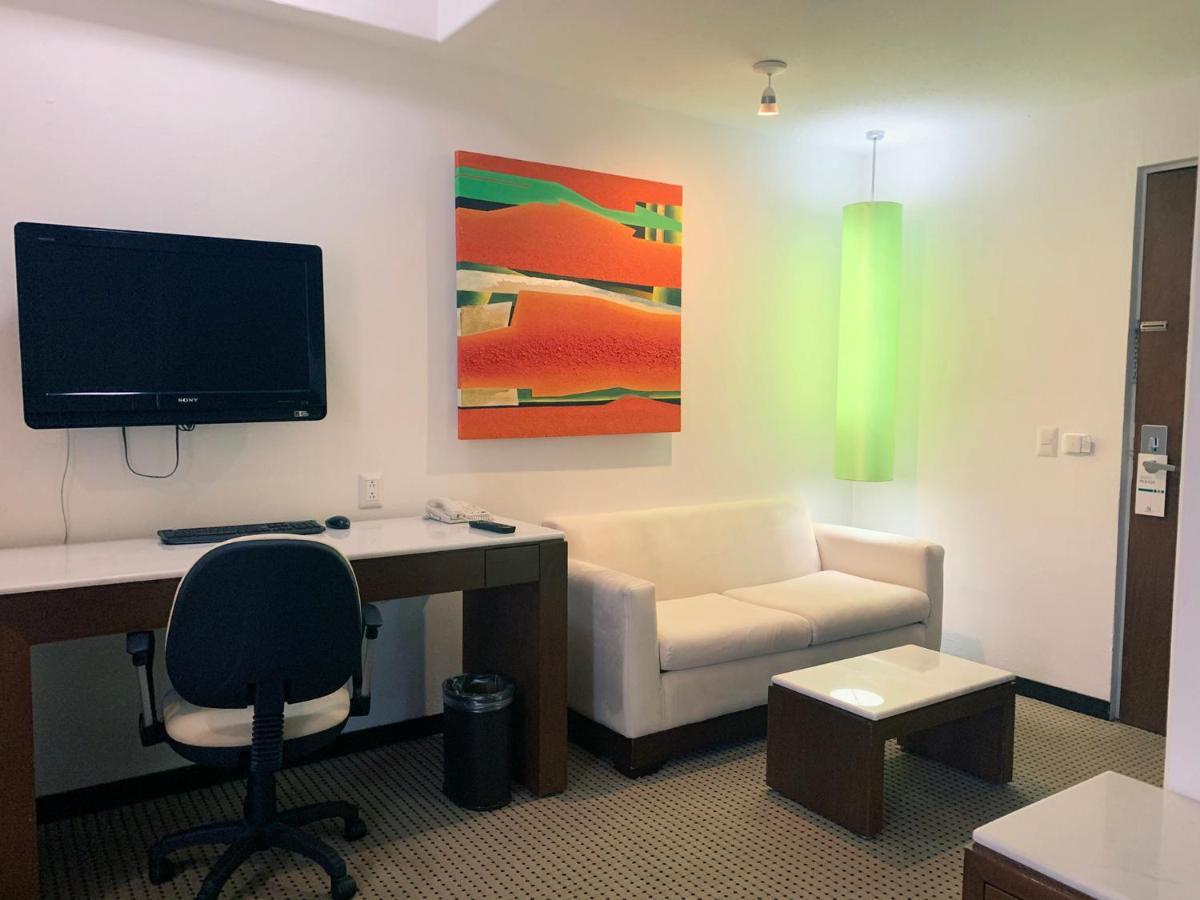 Hotel & Suites Bel Air Business Саламанка Екстериор снимка